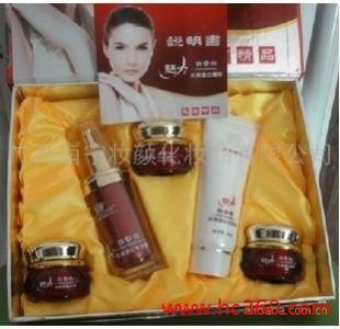 莱茵经典护肤系列 从洁面到隔离，打造全天候精致护肤体验